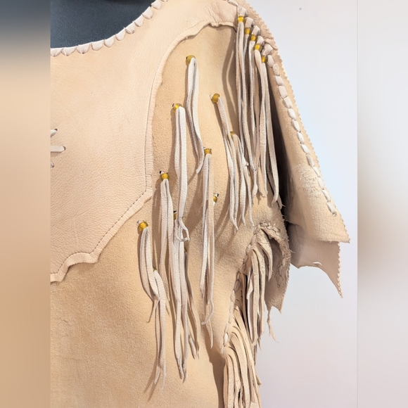 Fringed Buckskin Top - Picture 3 of 7